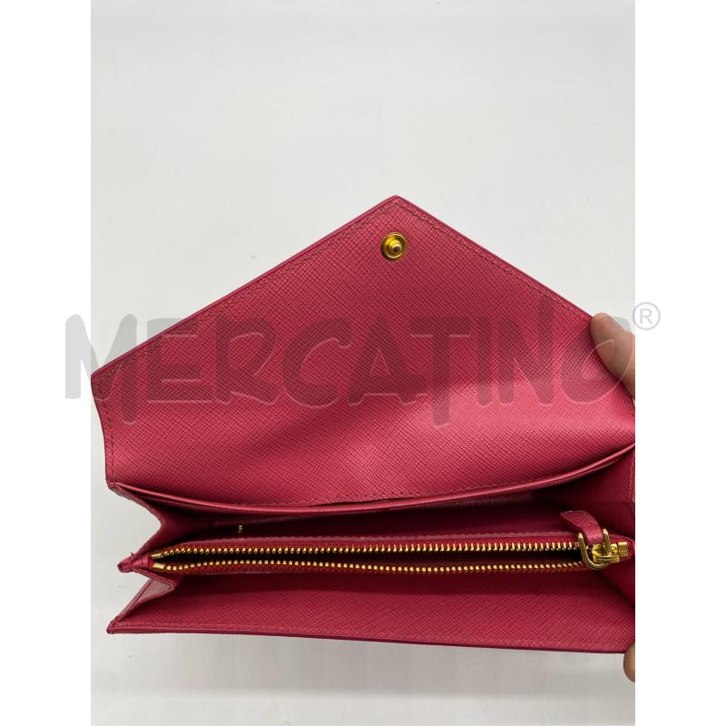 PORTA FOGLIO PRADA FUCSIA BUSTINA  | Mercatino dell'Usato Roma somalia 3