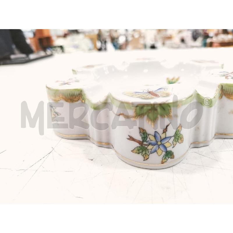 POSA CENERE HEREND QUEEN VICTORIA | Mercatino dell'Usato Roma somalia 4