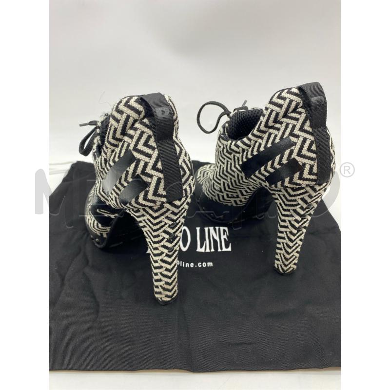 SCARPE DONNA RUCOLINE BIANCO NERO SPIGATO | Mercatino dell'Usato Roma somalia 2