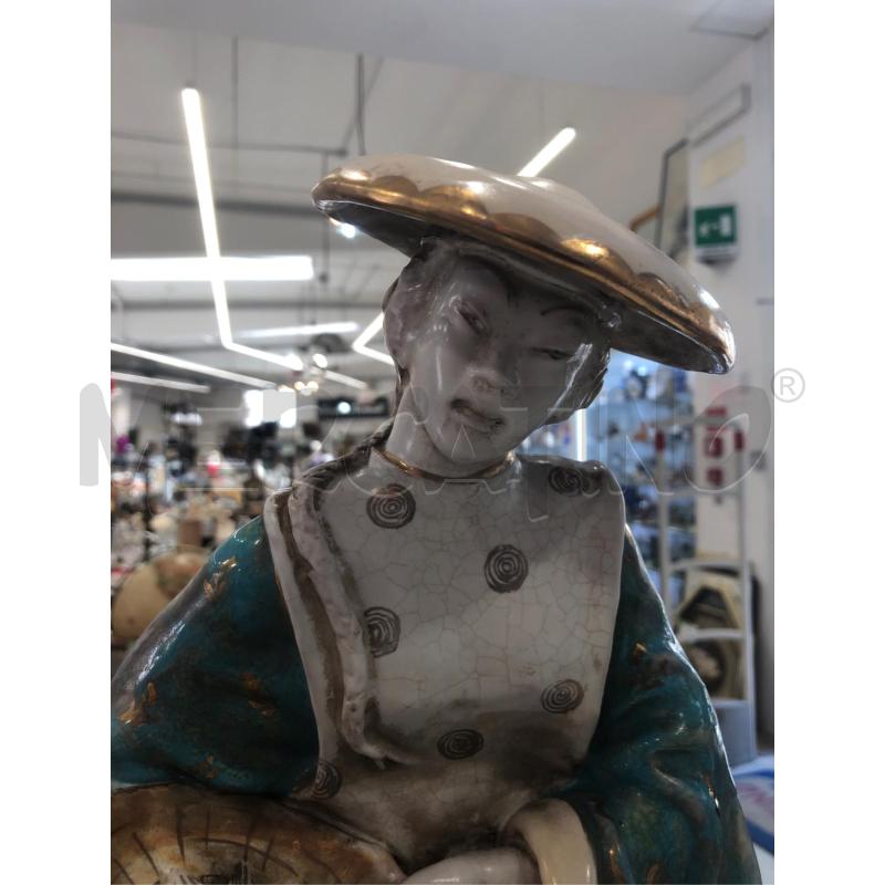 SCULTURA CER EUGENIO PATTARINO VENDITORE CINESE | Mercatino dell'Usato Roma somalia 2