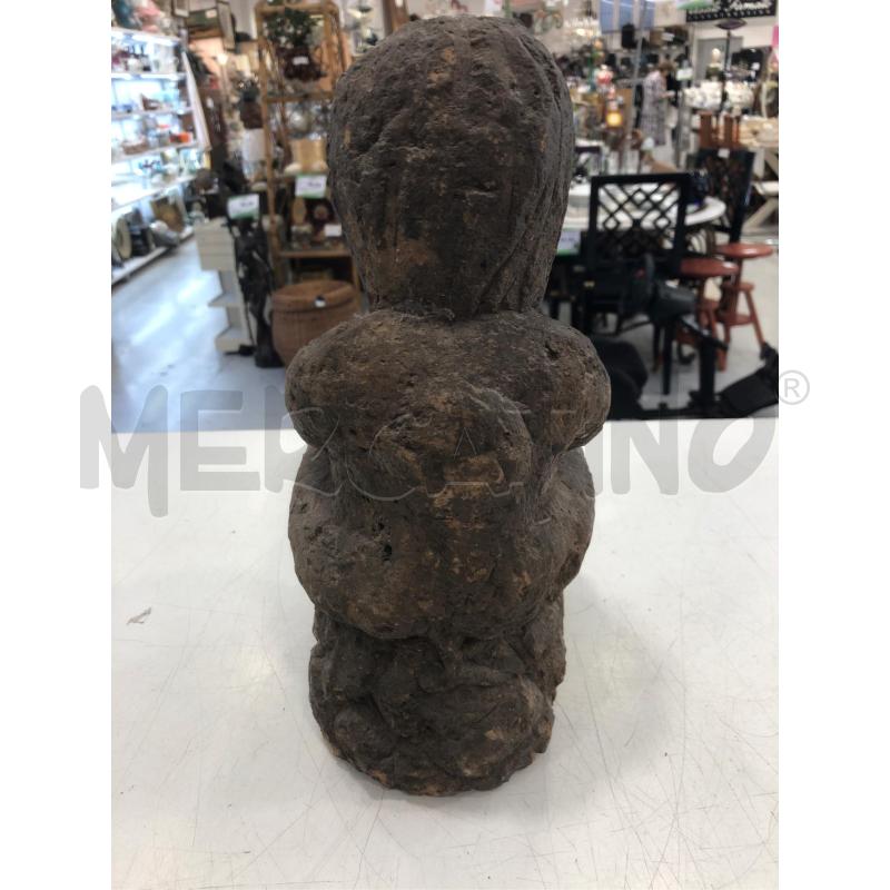 SCULTURA UOMO PIPA IN BOCCA TUFO | Mercatino dell'Usato Roma somalia 2