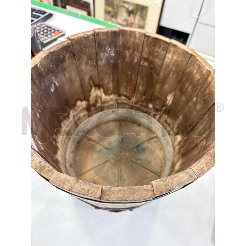SECCHIELLO LEGNO A BOTTE | Mercatino dell'Usato Roma somalia 3