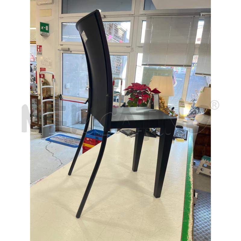 SEDIA NERA KARTELL MISS GLOBAL  | Mercatino dell'Usato Roma somalia 3