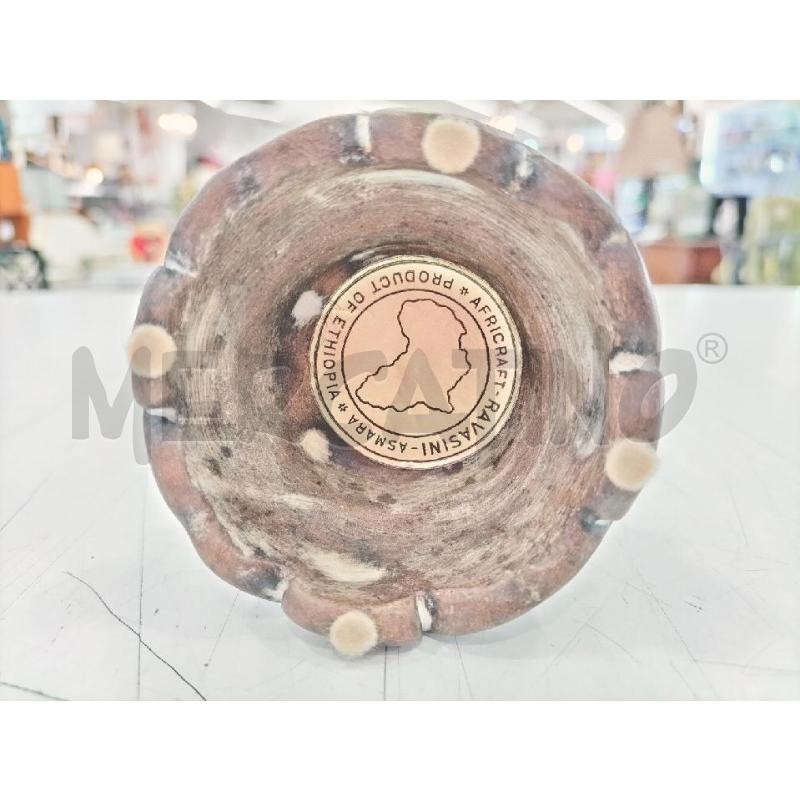 STATUA CER ROSSA BASE MARRONE | Mercatino dell'Usato Roma somalia 4
