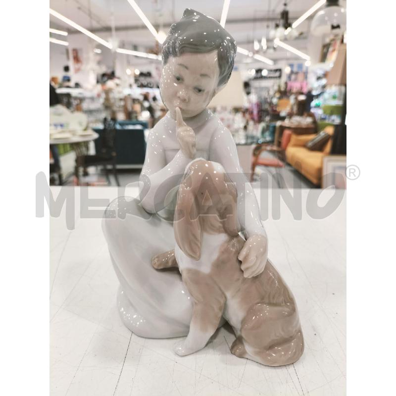 STATUINA LLADRÒ BIMBO CON CANE | Mercatino dell'Usato Roma somalia 1