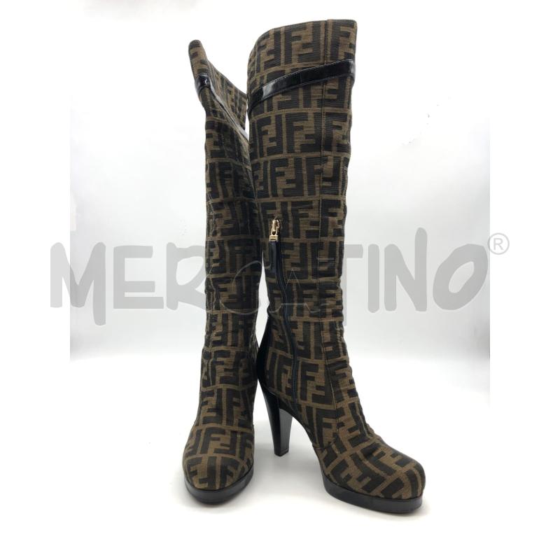 STIVALI DONNA FENDI ZUCCA PROFILI VERNICE  | Mercatino dell'Usato Roma somalia 1