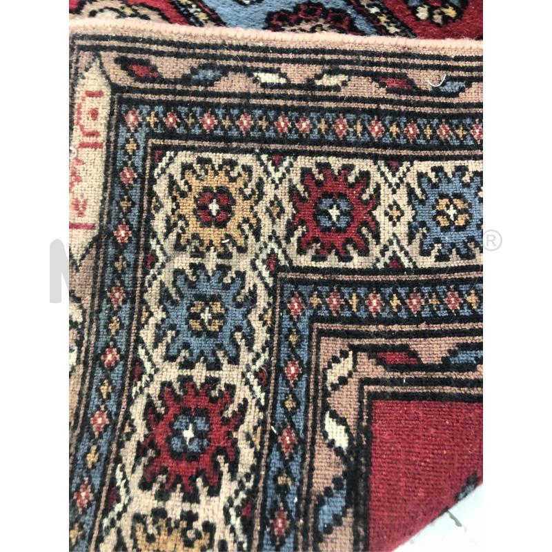 TAPPETO 3  ROMBI FONDO ROSSO 160*98 | Mercatino dell'Usato Roma somalia 3