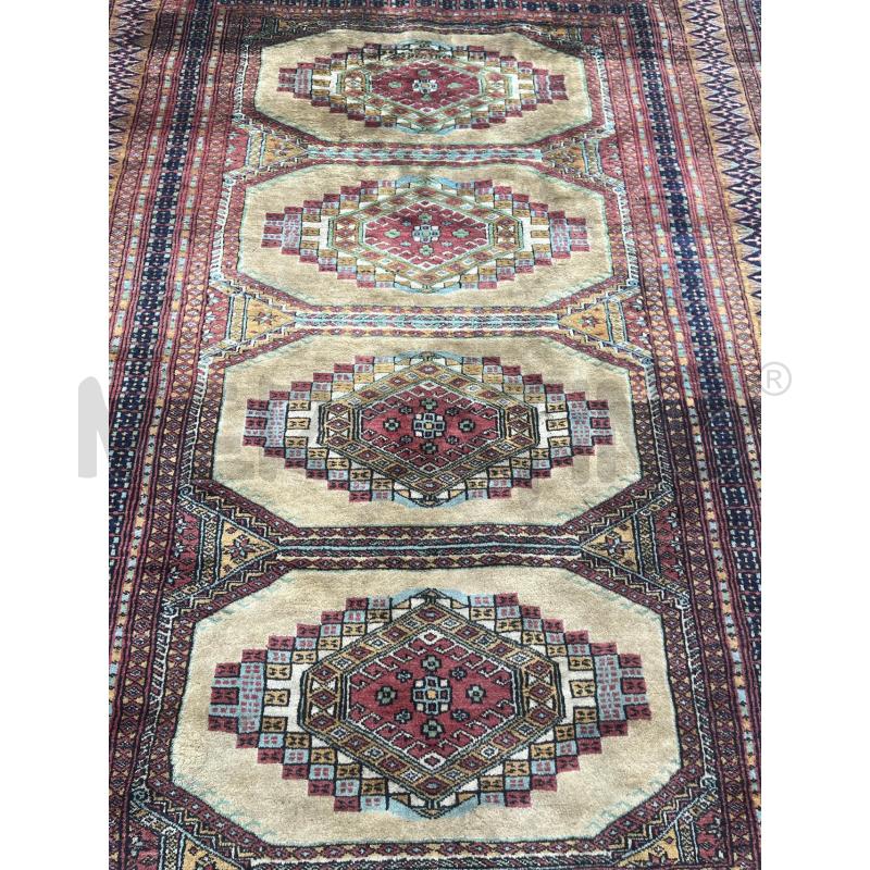 TAPPETO 4 ROSI BEIGE | Mercatino dell'Usato Roma somalia 2