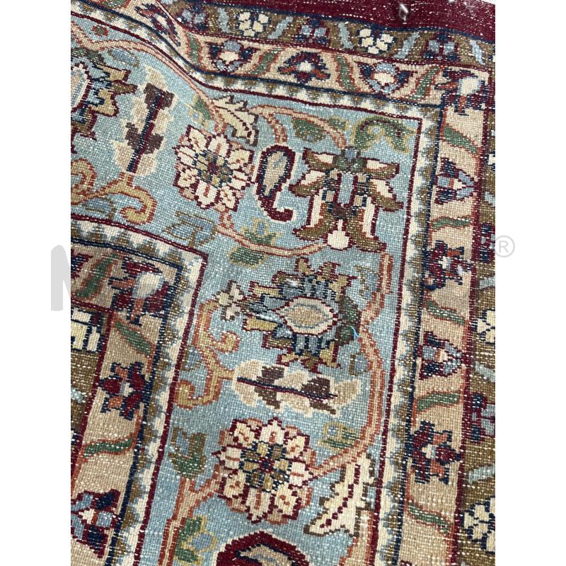 TAPPETO QUADRATO ROSONE AZZURRO  | Mercatino dell'Usato Roma somalia 4