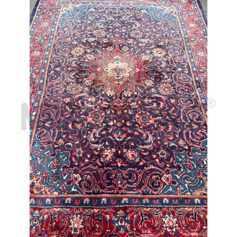 TAPPETO  GRANDE BLU ROSSO  ROSONE CENTRALE DA RIV  | Mercatino dell'Usato Roma somalia 2