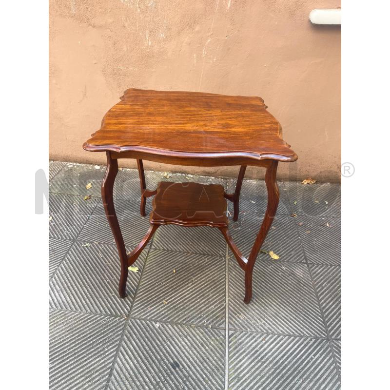 TAVOLINO QUADRATO NOCE | Mercatino dell'Usato Roma somalia 1