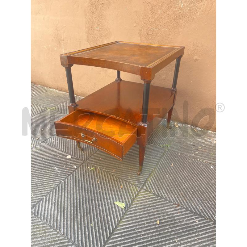 TAVOLINO QUADRATO ROTELLE 1/C PELLE | Mercatino dell'Usato Roma somalia 3