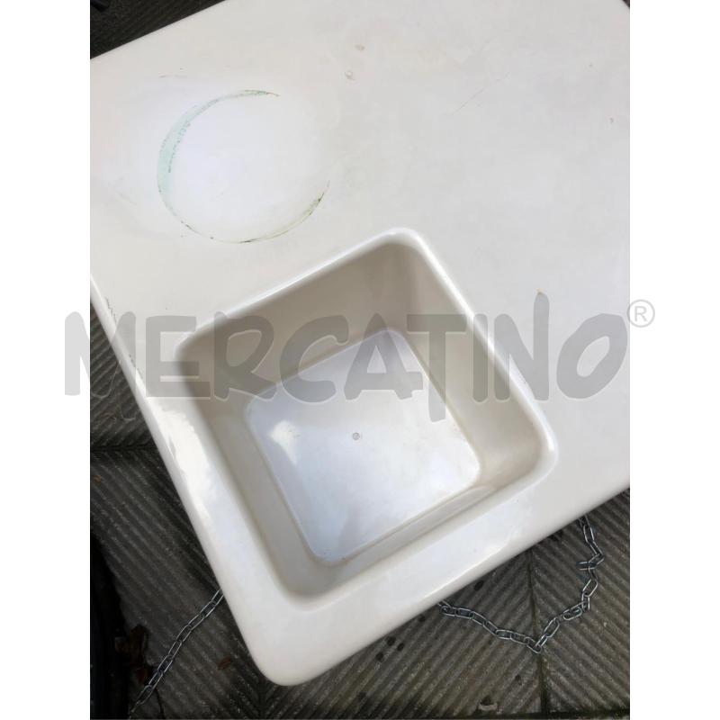 TAVOLO SALOTTO VETRORESINA P/BOTTIGLIE | Mercatino dell'Usato Roma somalia 2