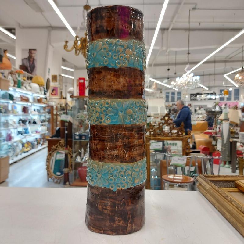 VASO ARTIGIANALE MARRONE FASCIE FIORI CELESTI | Mercatino dell'Usato Roma somalia 1