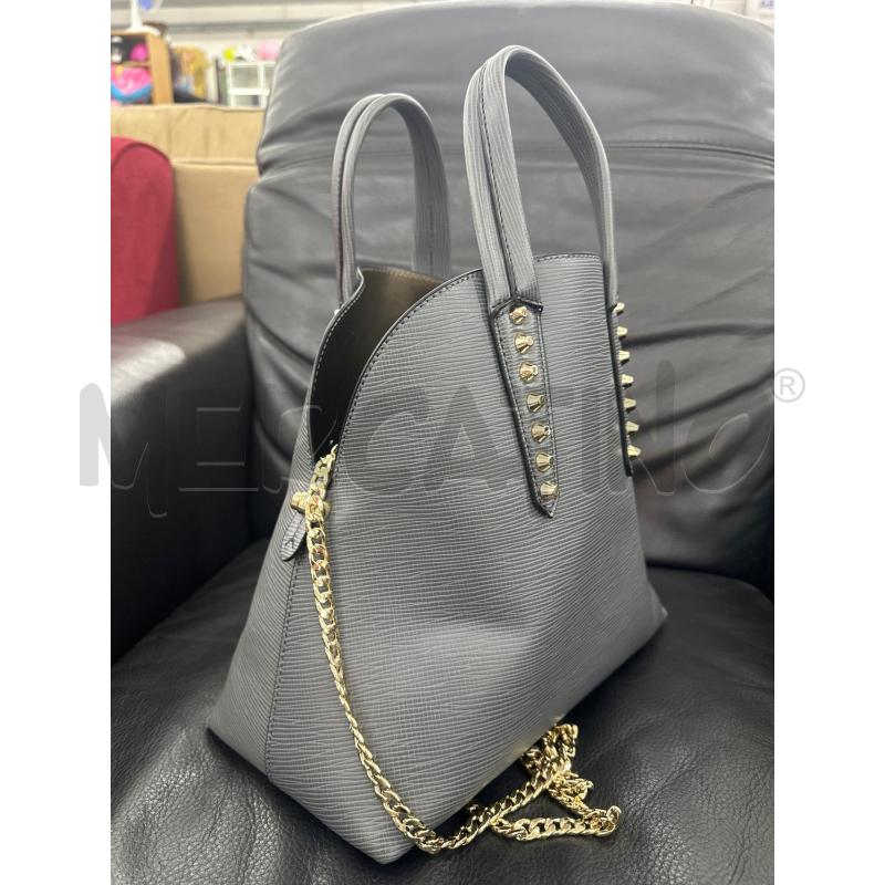 BORSA DONNA  TRUSSARDI JEANS GRIGIA CATELLA DORATA E BORCHIE | Mercatino dell'Usato Roma tor tre teste 2