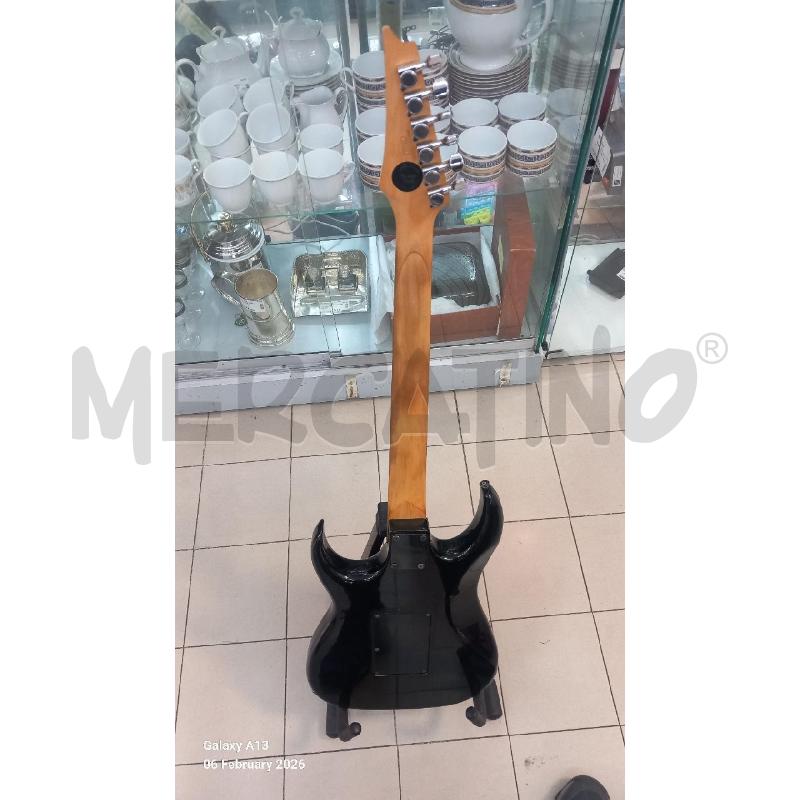 CHITARRA ELETTRICA IBANEZ NERA | Mercatino dell'Usato Roma tor tre teste 2