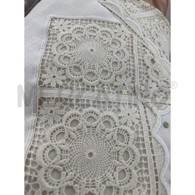 COPRILETTO LINO BEIGE RICAMI UNCINETTO FIORI VERDINO | Mercatino dell'Usato Roma tor tre teste 2