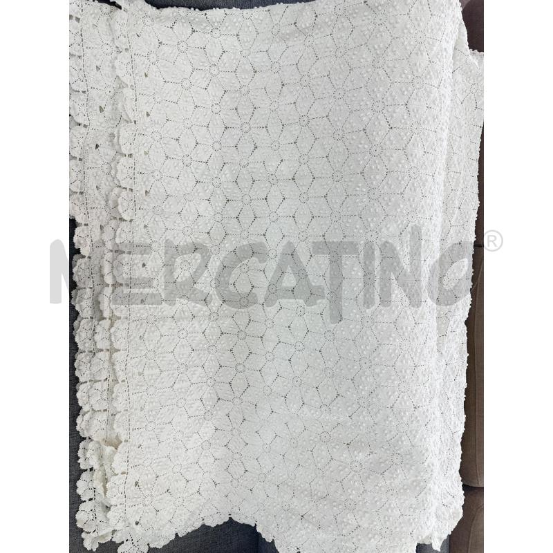 COPRILETTO MATR UNCINETTO BIANCO FIORI PALLINE | Mercatino dell'Usato Roma tor tre teste 1