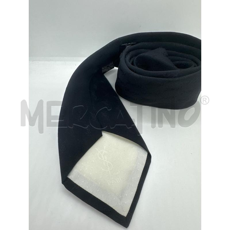 CRAVATTA  YVESSAINTLAURENT NERA RASATA | Mercatino dell'Usato Roma tor tre teste 3