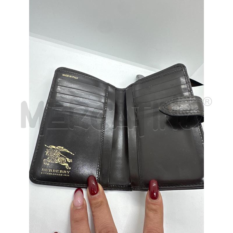 PORTA FOGLIO BURBERRY MARRONE  UNA CERNIERA | Mercatino dell'Usato Roma tor tre teste 3