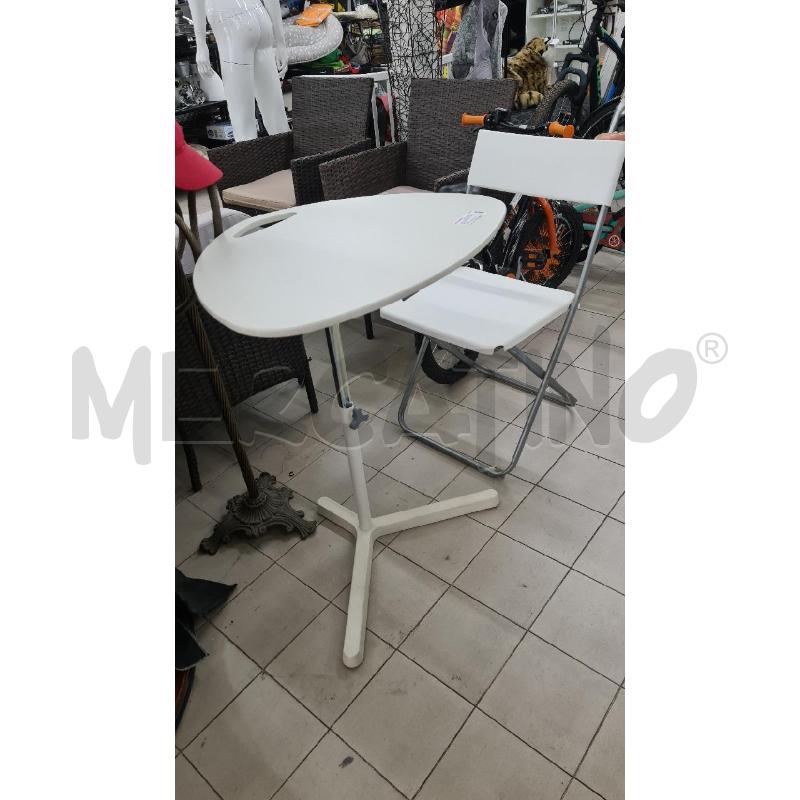 TAVOLO TRIANGOLARE + SEDIA | Mercatino dell'Usato Roma tor tre teste 1