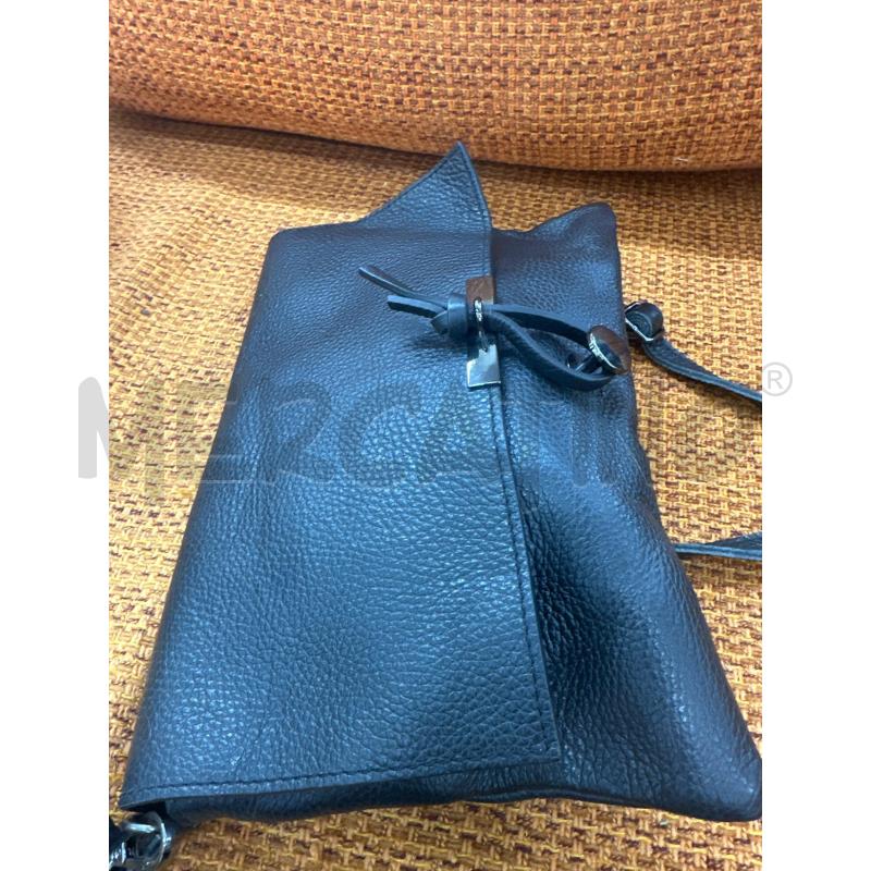 TRACOLLA DONNA NERO PELLE MARTELL CHIUSURA CAPPIO | Mercatino dell'Usato Roma tor tre teste 2