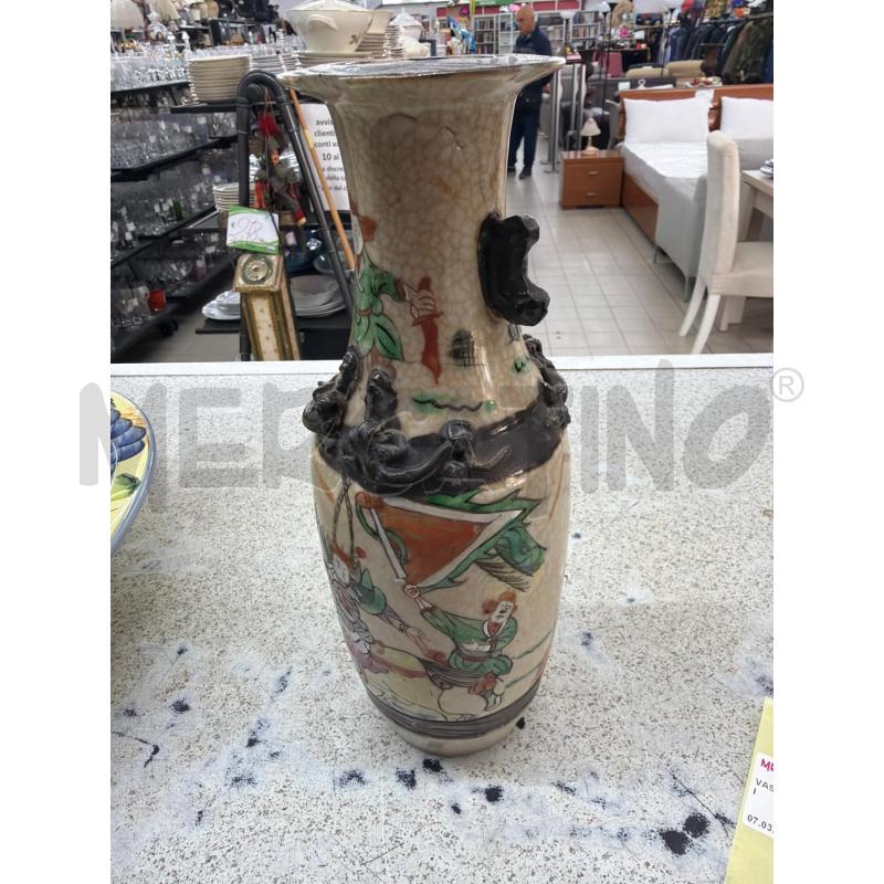 VASO ORIENTALE INSERTI | Mercatino dell'Usato Roma tor tre teste 1