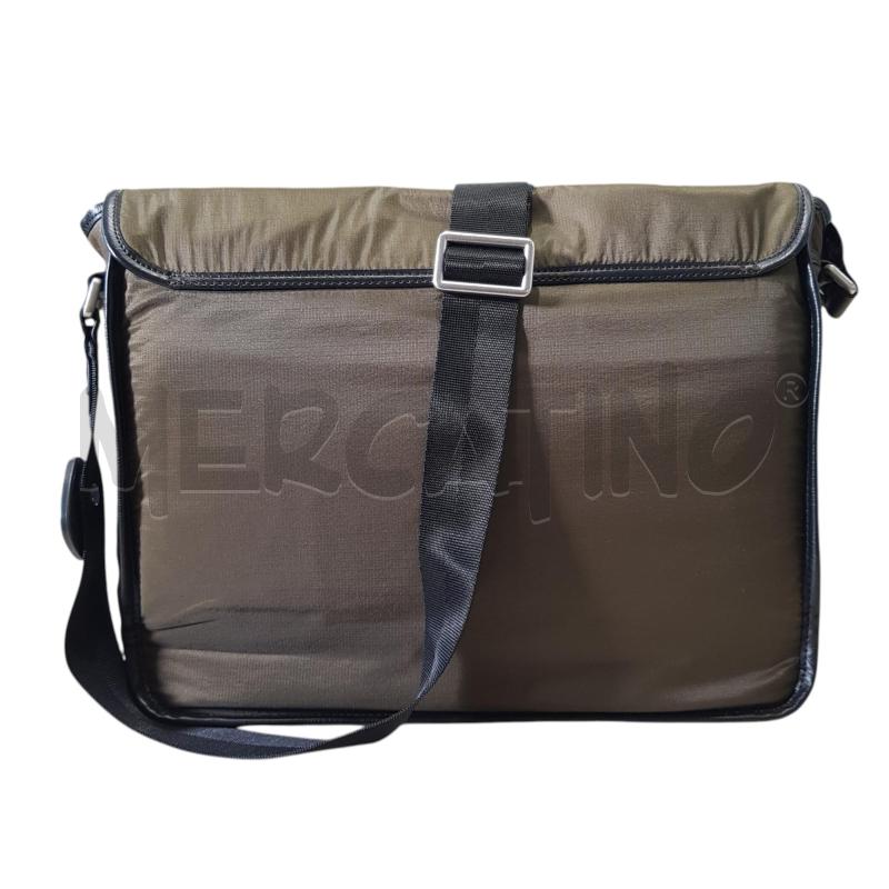 BORSA DIESEL DIESEL NYLON VERDE SERIE LIMITATA | Mercatino dell'Usato Civitavecchia 2