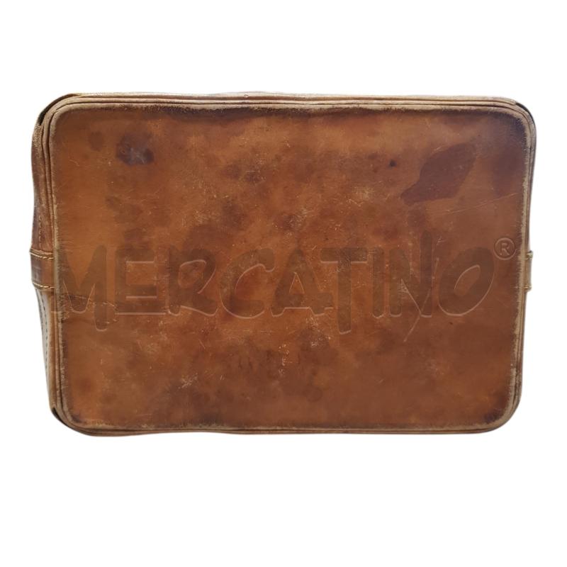 BORSA D LOUIS VUITTON BUCKET PIANTA RETTANGOLARE  | Mercatino dell'Usato Civitavecchia 3
