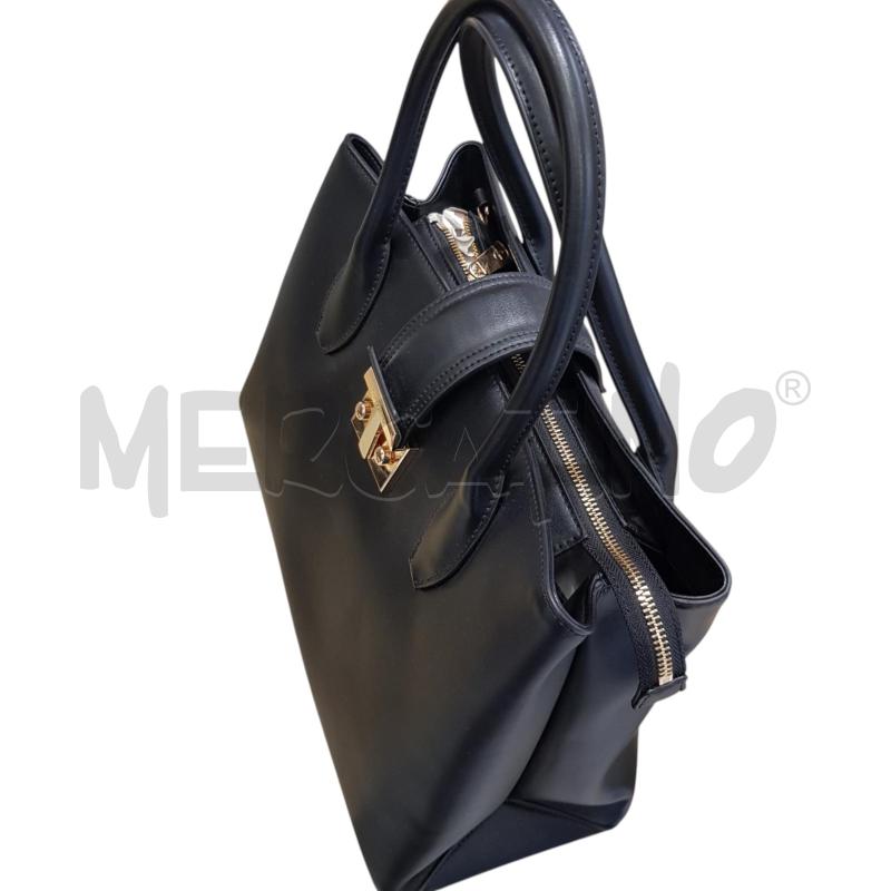 BORSA D TRUSSARI NERA BAULETTO | Mercatino dell'Usato Civitavecchia 3