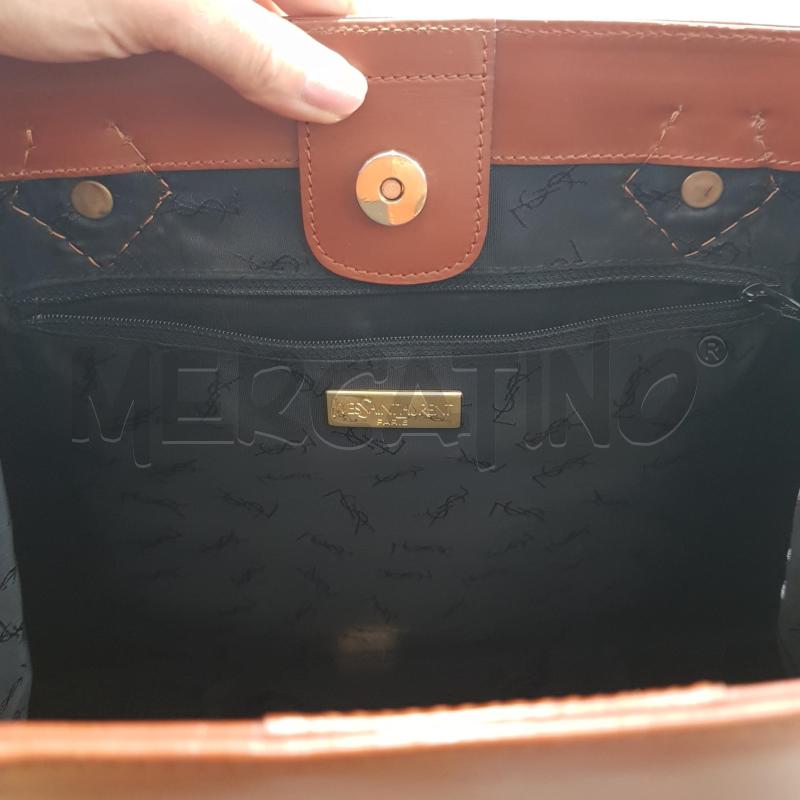BORSA D YSL RIGIDA TRAPEZIO MARRONE | Mercatino dell'Usato Civitavecchia 4