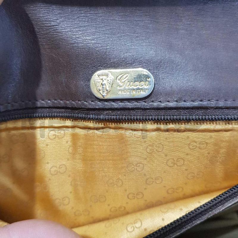 BORSELLO U GUCCI ANNI '70 PELLE | Mercatino dell'Usato Civitavecchia 4