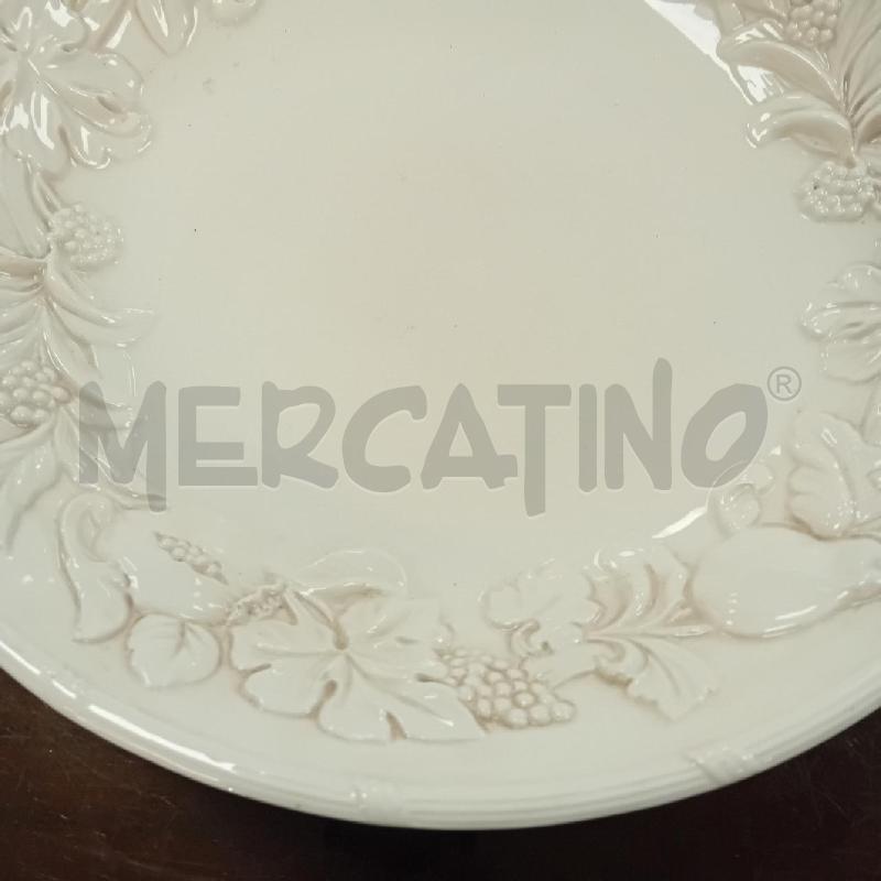 CENTROTAVOLA BIANCO TIFFANY BOUTIQUE  | Mercatino dell'Usato Civitavecchia 2