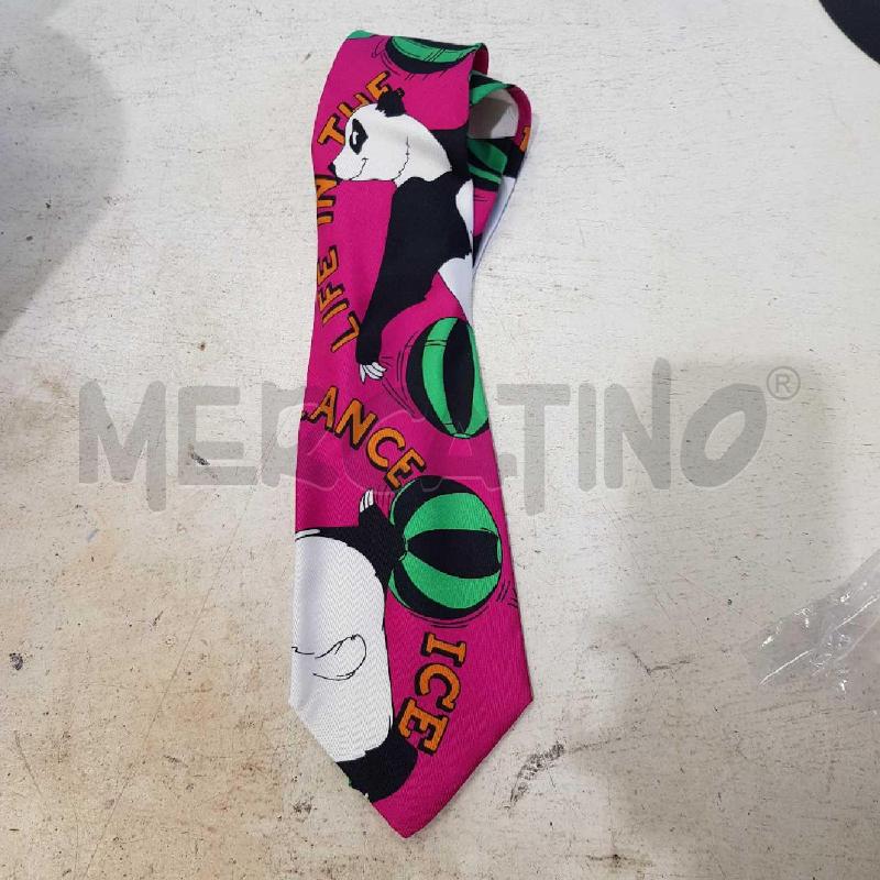 CRAVATTA ICEBERG PANDA FUXIA | Mercatino dell'Usato Civitavecchia 1