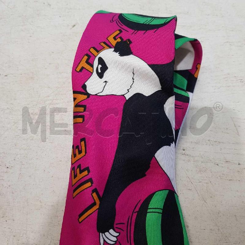 CRAVATTA ICEBERG PANDA FUXIA | Mercatino dell'Usato Civitavecchia 2