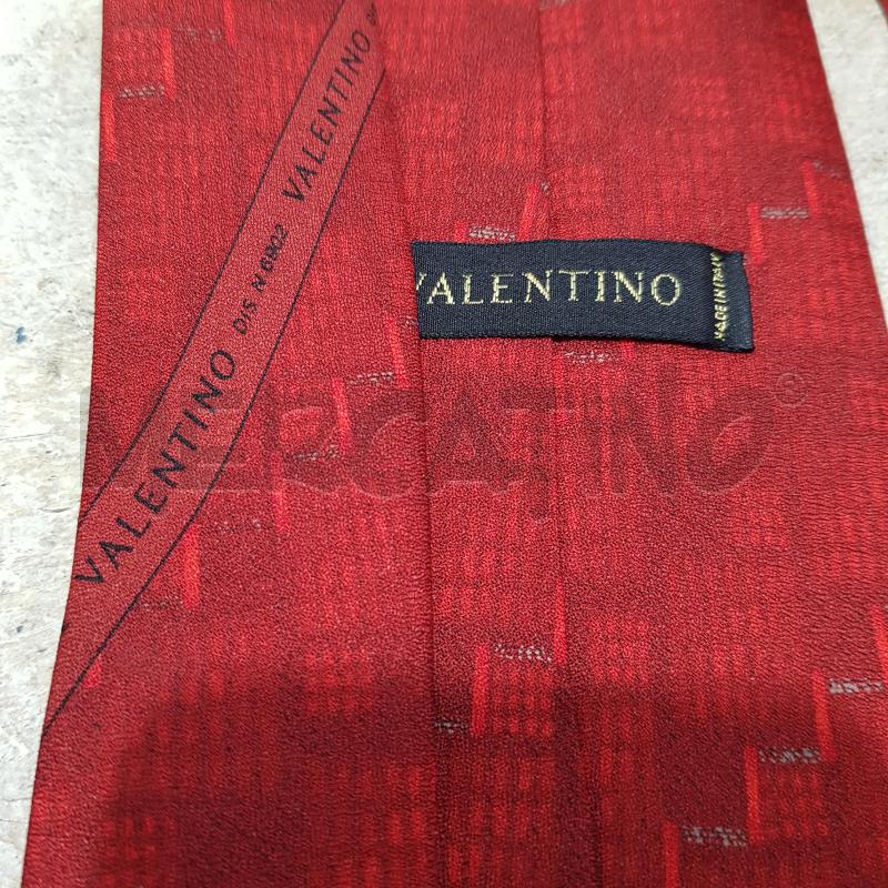 CRAVATTA VALENTINO ROSSO GEOMETRICO IN TONO | Mercatino dell'Usato Civitavecchia 5