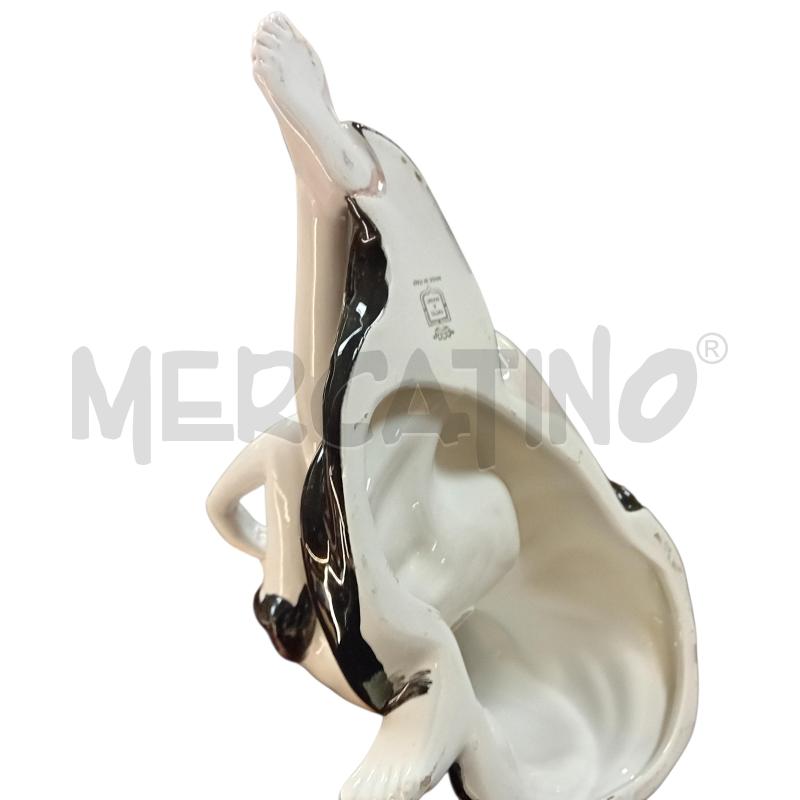DONNA STATUETTA VESTITO NERO LIBERTY 36X30X20 CM | Mercatino dell'Usato Civitavecchia 3