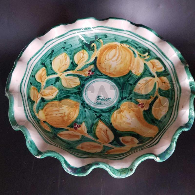 Fruttiera alzata ceramica verde salvina