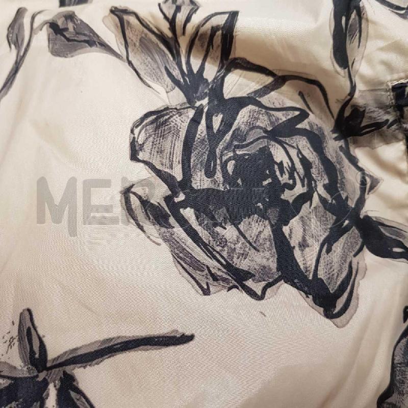 GIACCA D TWIN SET NYLON BEIGE STAMPA FIORI NERI | Mercatino dell'Usato Civitavecchia 5