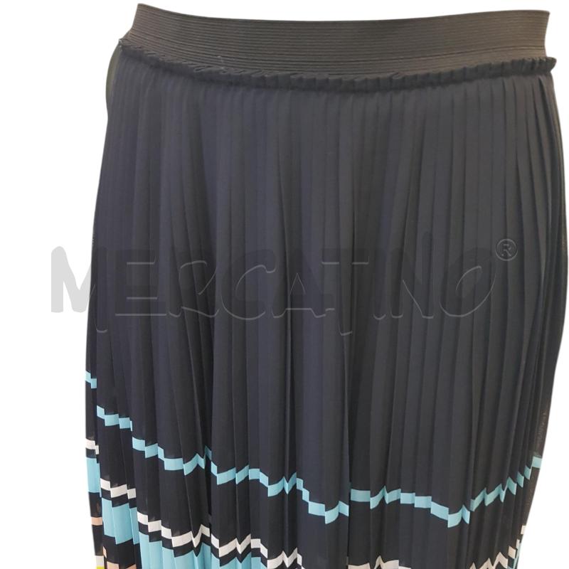 GONNA TRUSSARDI BLU PLISSETTATA RIGHE MULTI COL | Mercatino dell'Usato Civitavecchia 4