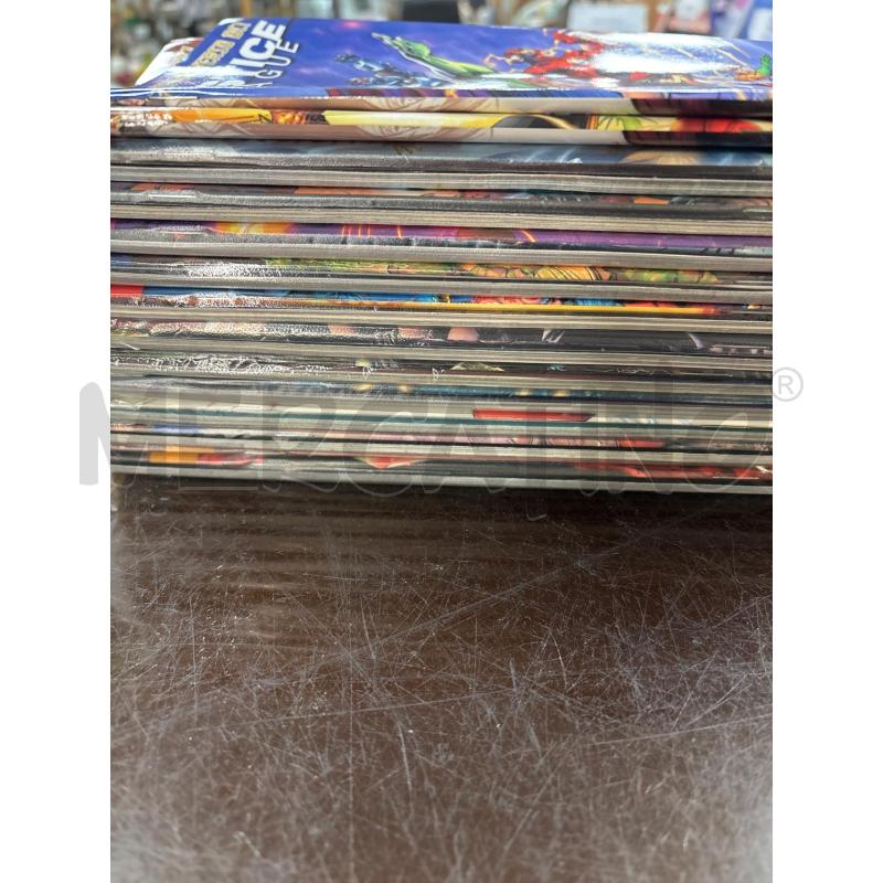 JUSTICE LEAGUE EDIZIONE LION 23 VOLUMI 2 VARIANT | Mercatino dell'Usato Civitavecchia 3