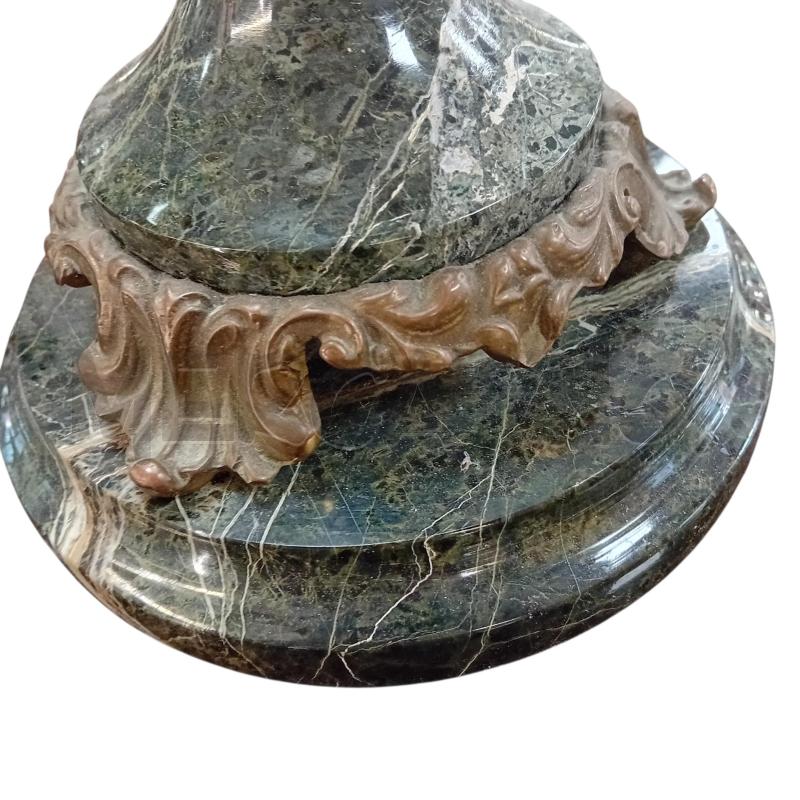 LAMPADA OTTONATA BASE MARMO NERO  | Mercatino dell'Usato Civitavecchia 2