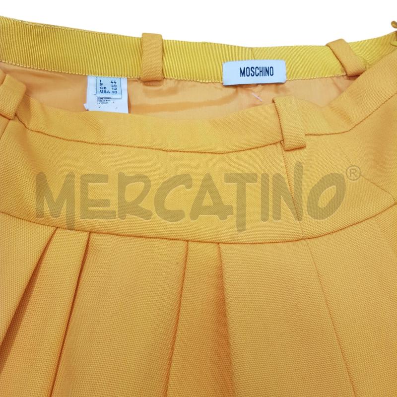 MINI GONNA MOSCHINO GIALLA | Mercatino dell'Usato Civitavecchia 3