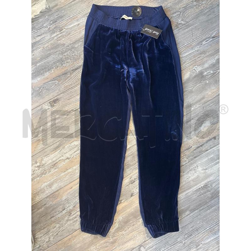 PANTALONE D PINKO BLU DAVANTI VELLUTO NDIETRO TESSUTO | Mercatino dell'Usato Civitavecchia 1