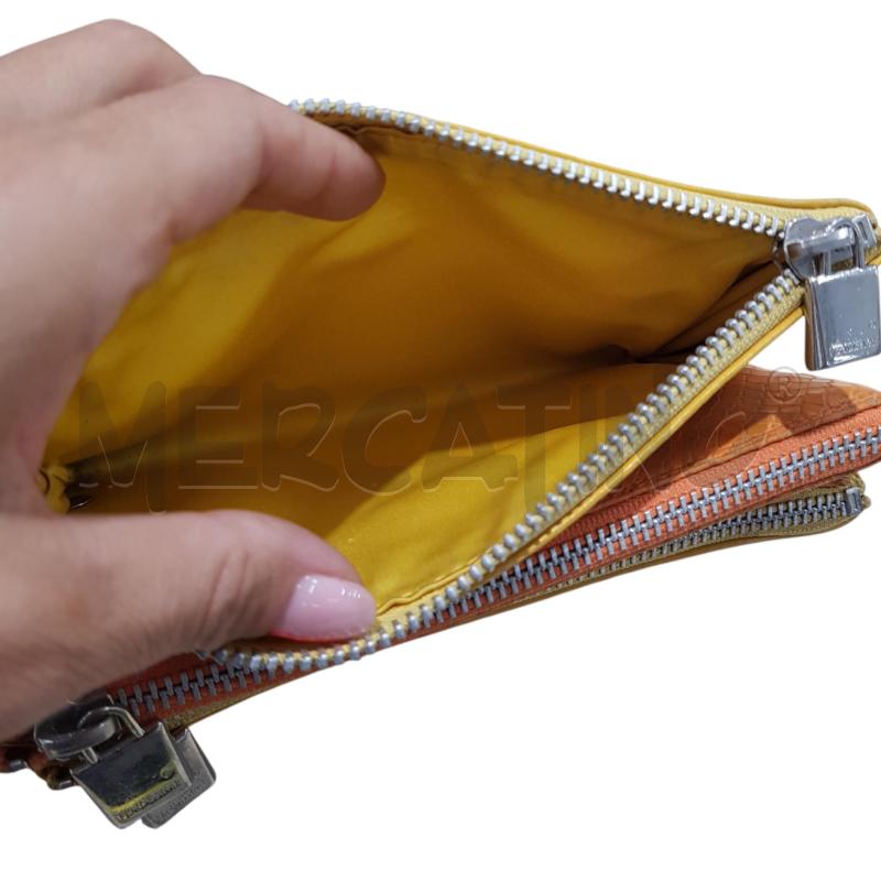 POCHETTE FENDISSIME TRIPLA ZIP GIALLA ARANCIO CON DIFETO | Mercatino dell'Usato Civitavecchia 2