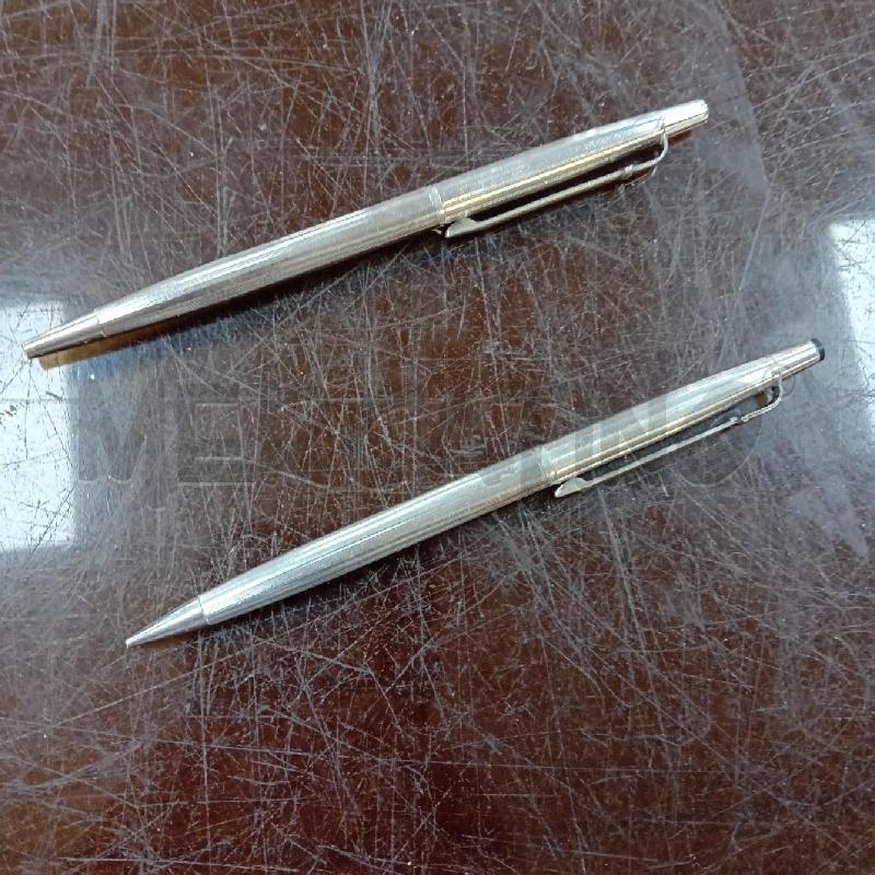 PORTA MINE CARAN D ACHE + PENNA A SFERA | Mercatino dell'Usato Civitavecchia 1