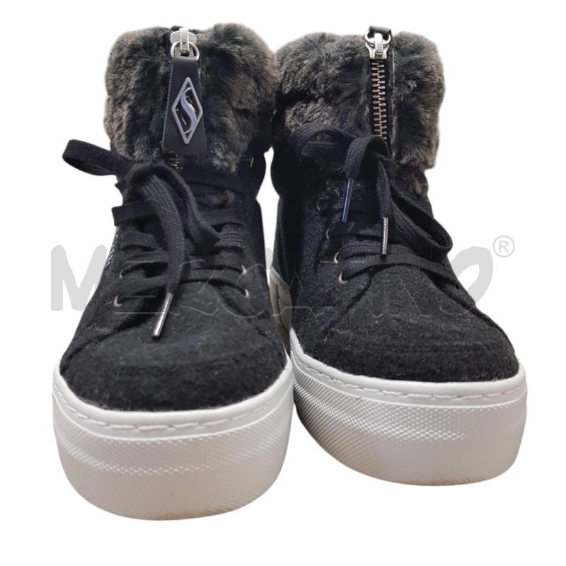 SCARPE D SKECHERS INTERNO PELOSETTO ANTRACITE | Mercatino dell'Usato Civitavecchia 2