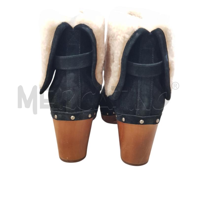 SCARPE D UGG W LYNNEA NERO SCAM | Mercatino dell'Usato Civitavecchia 4