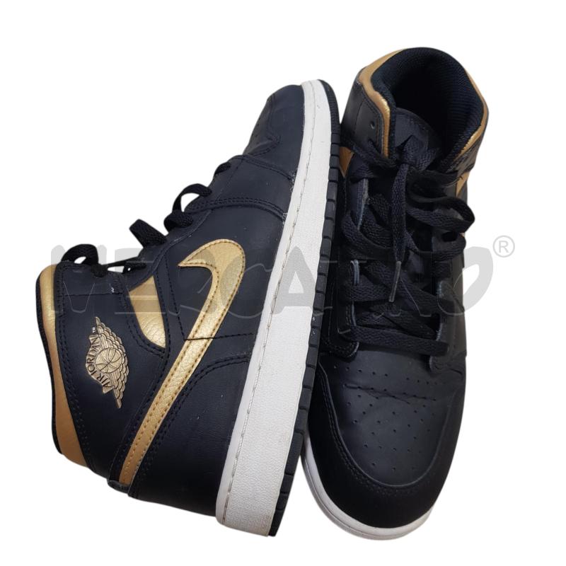 SCARPE U NIKE JORDAN NERE ORO | Mercatino dell'Usato Civitavecchia 4