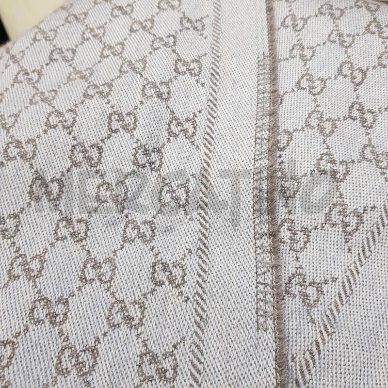SCIARPA GUCCI CELESTE GRIGIO MONOGRAM GG 185X52 | Mercatino dell'Usato Civitavecchia 4
